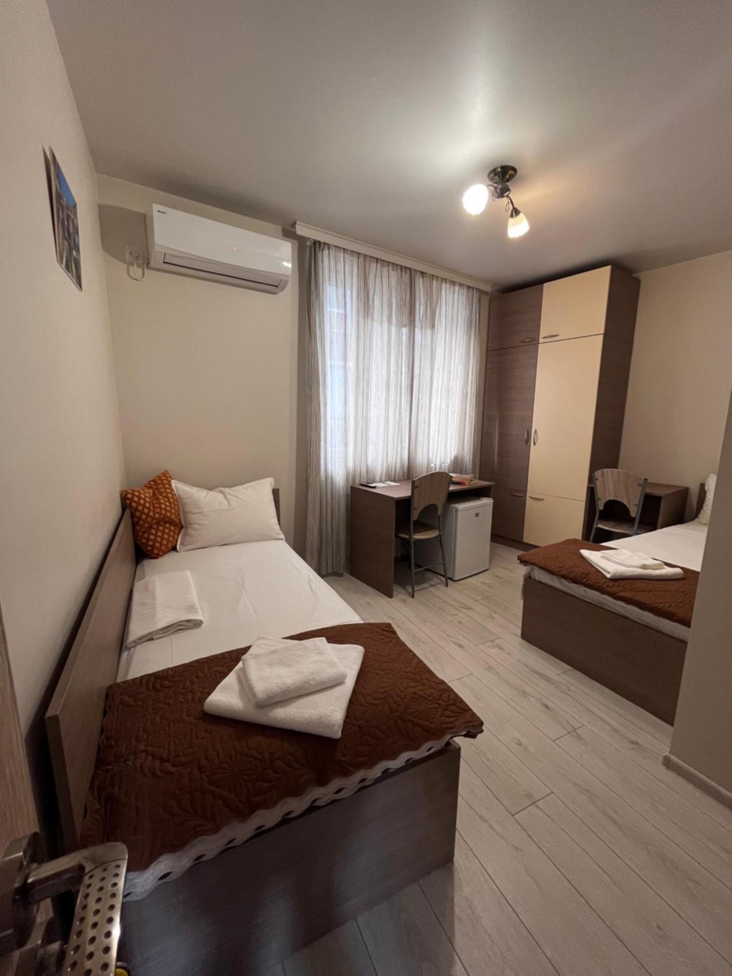 Хостел Атлас - Hostel Atlas Blagoevgrad Eksteriør billede