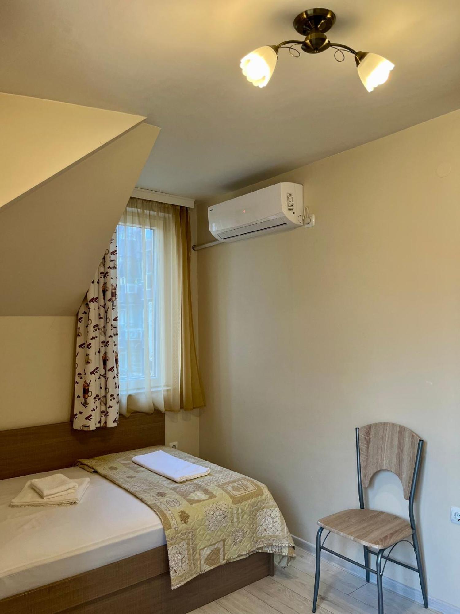 Хостел Атлас - Hostel Atlas Blagoevgrad Eksteriør billede