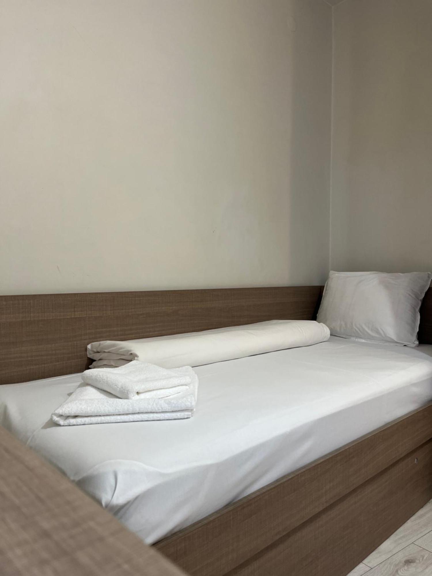 Хостел Атлас - Hostel Atlas Blagoevgrad Eksteriør billede