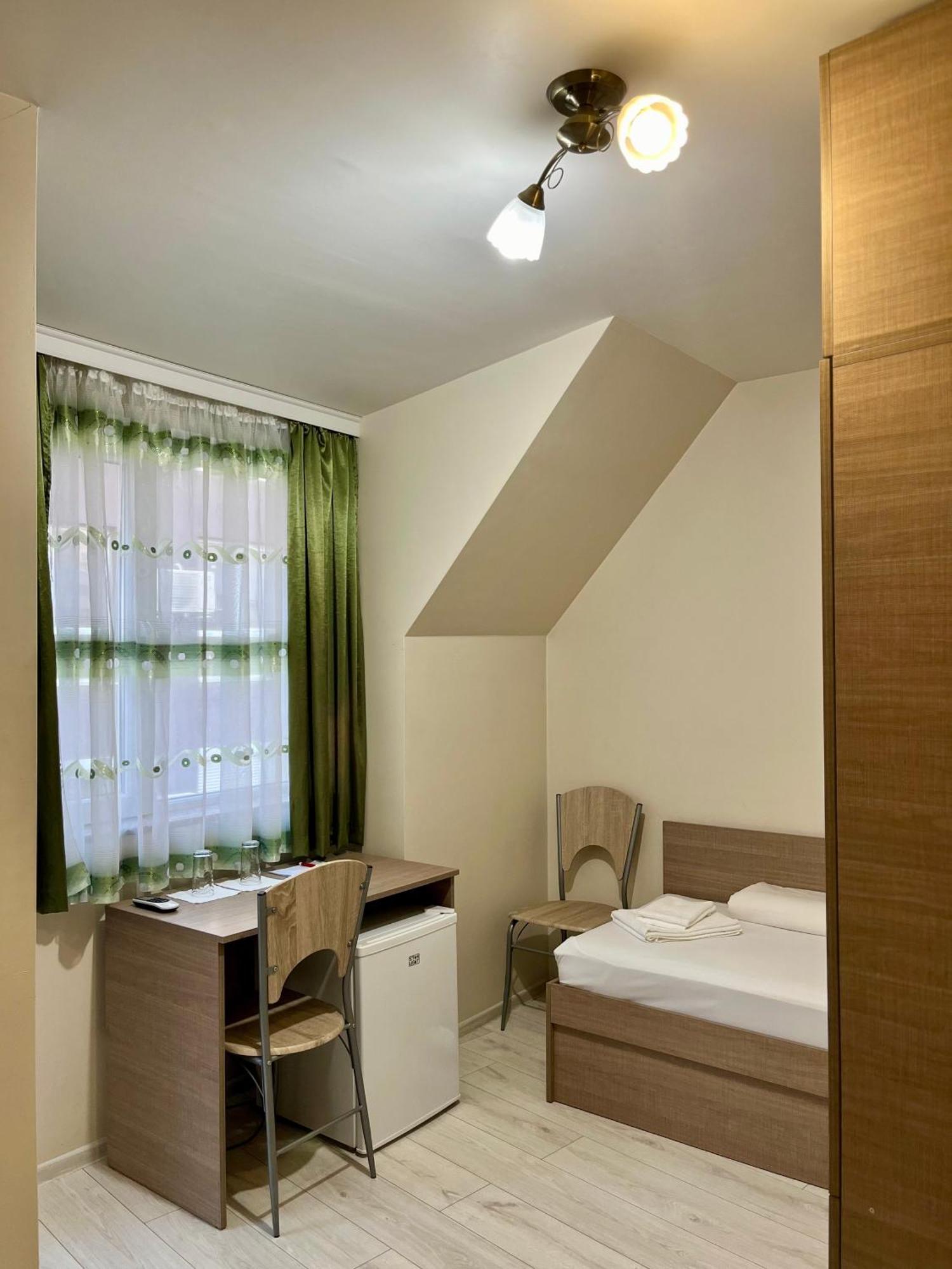 Хостел Атлас - Hostel Atlas Blagoevgrad Eksteriør billede