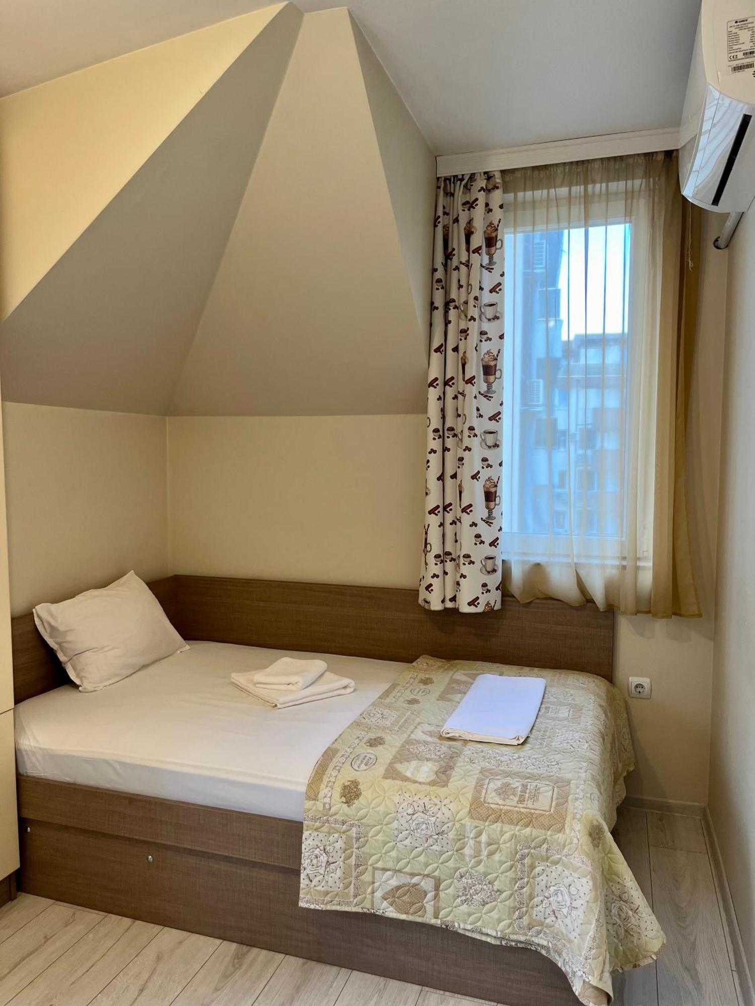 Хостел Атлас - Hostel Atlas Blagoevgrad Eksteriør billede