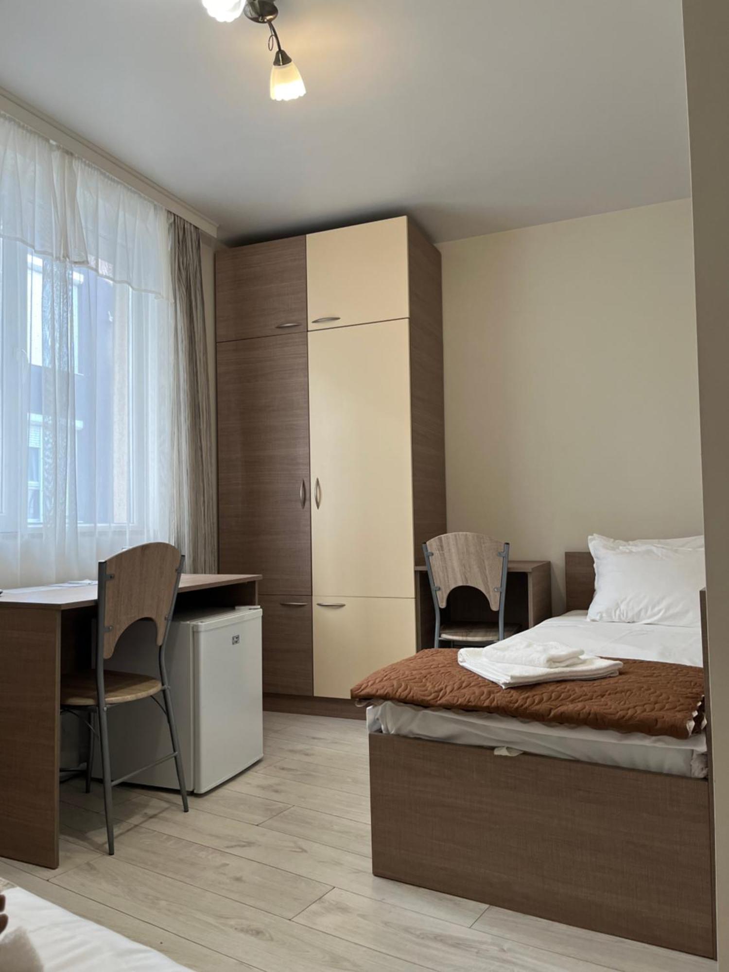 Хостел Атлас - Hostel Atlas Blagoevgrad Eksteriør billede