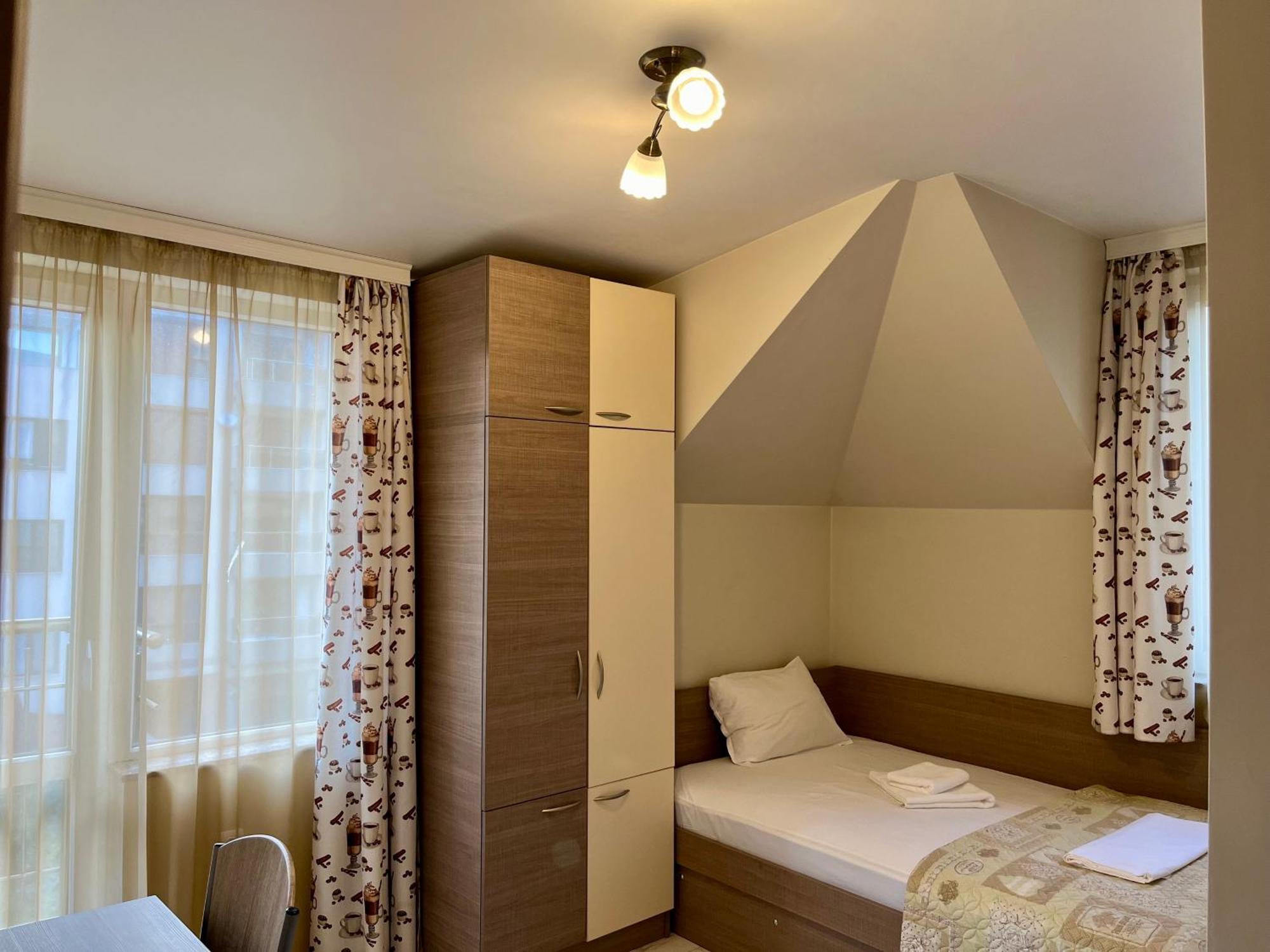Хостел Атлас - Hostel Atlas Blagoevgrad Eksteriør billede