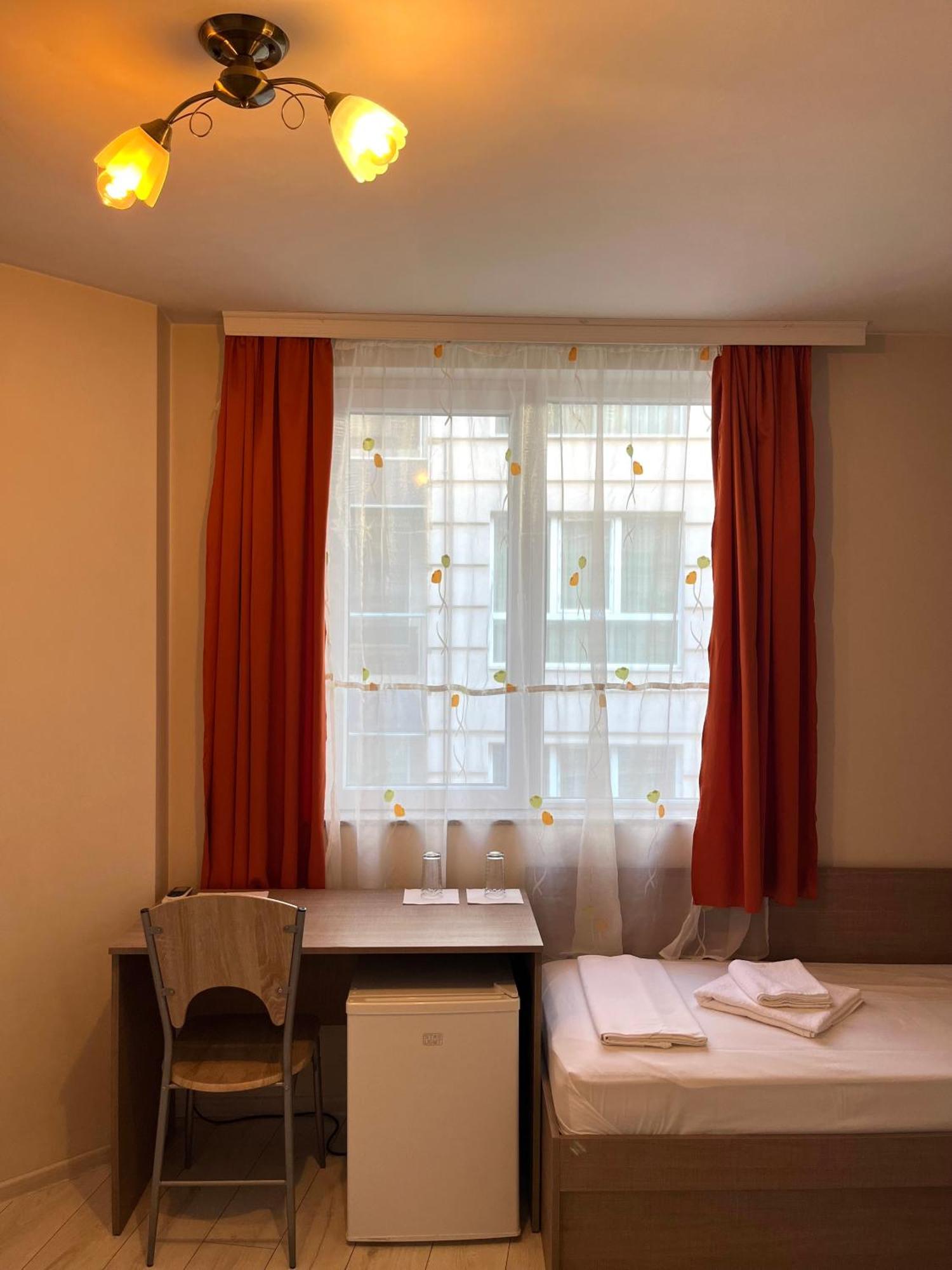 Хостел Атлас - Hostel Atlas Blagoevgrad Eksteriør billede