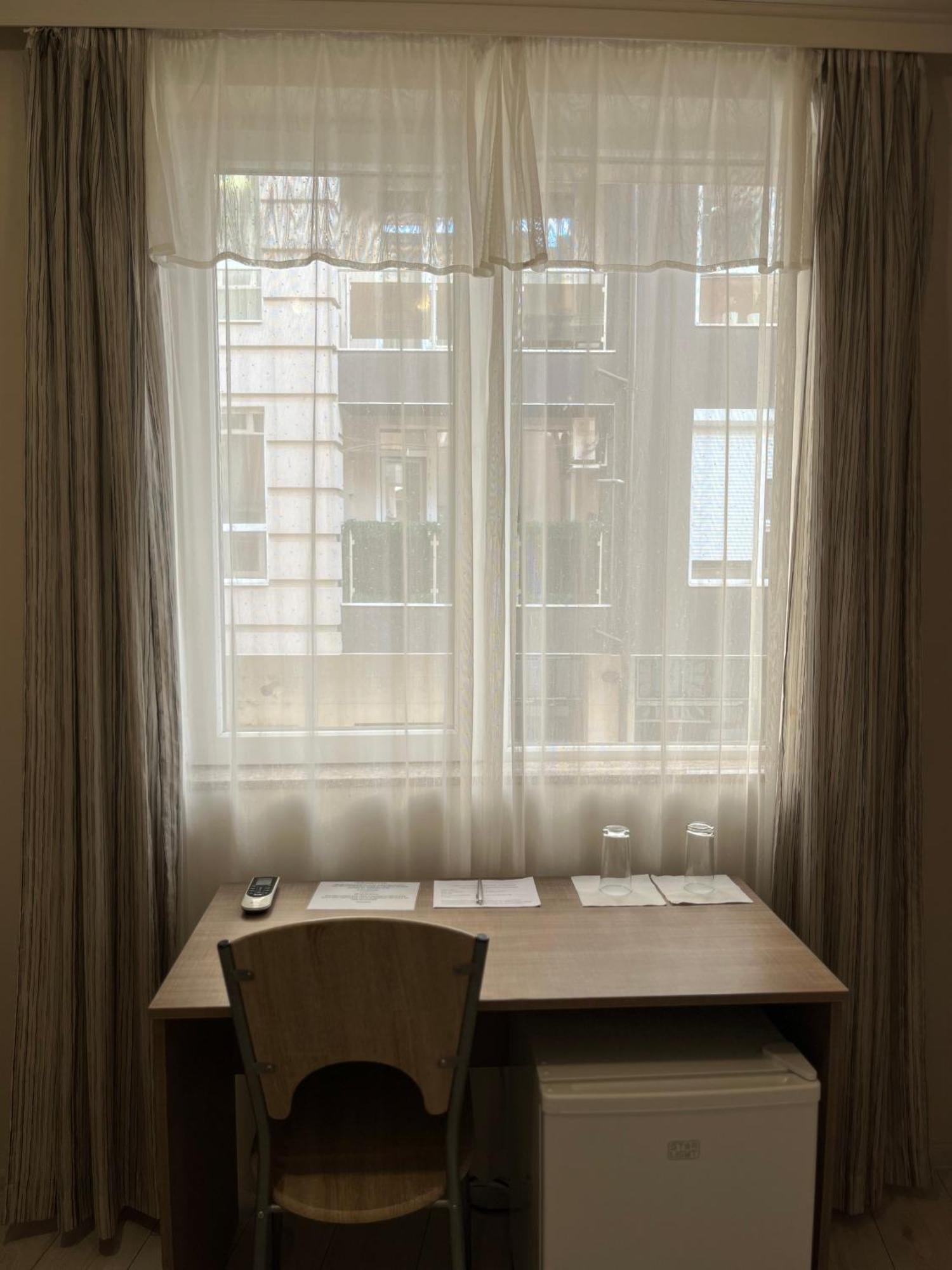 Хостел Атлас - Hostel Atlas Blagoevgrad Eksteriør billede